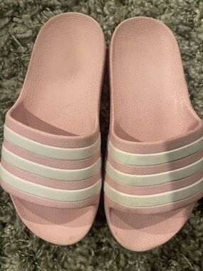 Adidas Kids Slides sz 12